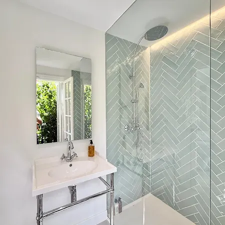 Hotel La Cle Boutique Old Town *