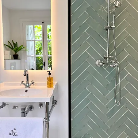 La Clé Boutique Old Town * Marbellac