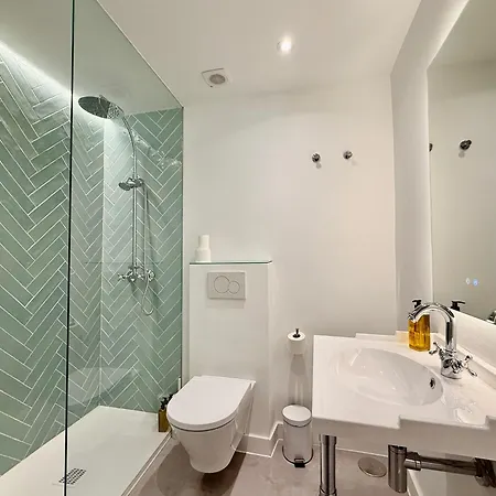 La Clé Boutique Old Town Hotel *